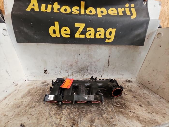 Gebrauchte Ansaugbrugge Mercedes A (W176) 1.6 A-200 16V Preis € 50,00 Margenregelung angeboten von Autodemontage de Zaag