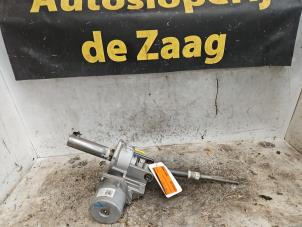 Used Power steering pump Opel Corsa D 1.0 Price € 100,00 Margin scheme offered by Autodemontage de Zaag