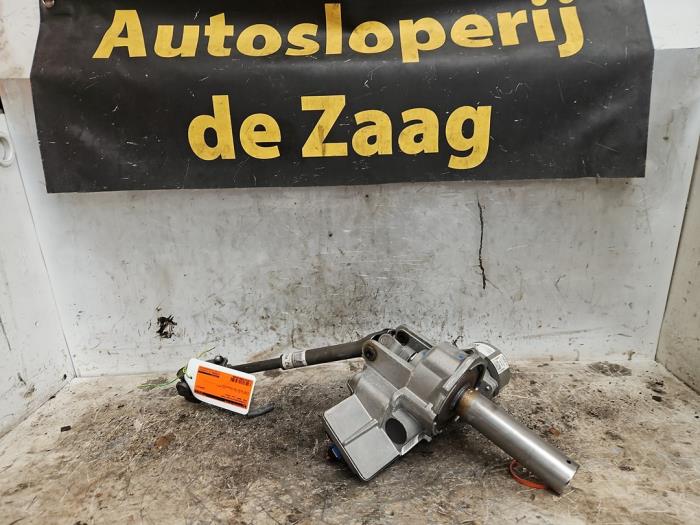 Usagé Pompe de direction Opel Adam 1.2 16V Prix € 150,00 Règlement à la marge proposé par Autodemontage de Zaag
