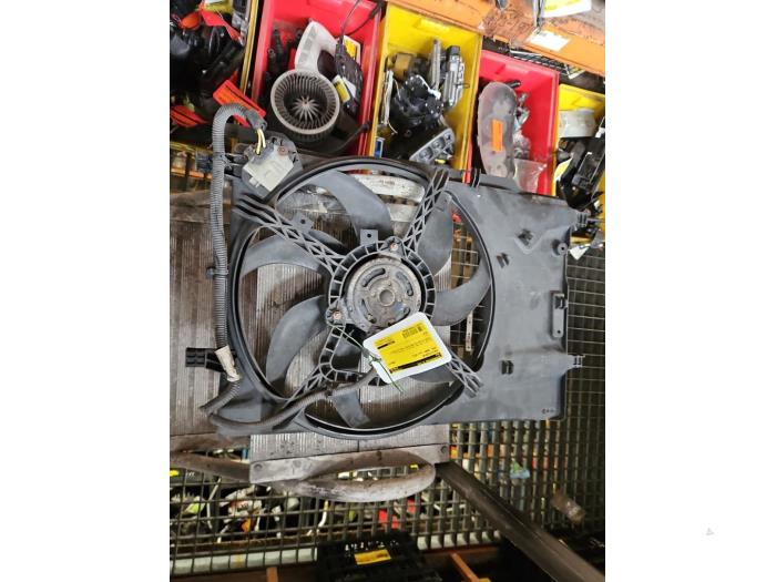 Gebrauchte Kühlerventilator Opel Adam 1.2 16V Preis € 50,00 Margenregelung angeboten von Autodemontage de Zaag