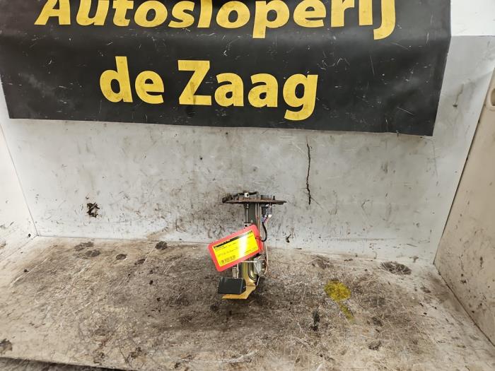 Gebrauchte Benzinpumpe Toyota Starlet (EP9) 1.3,XLi,GLi 16V Preis € 50,00 Margenregelung angeboten von Autodemontage de Zaag