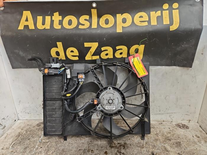 Gebrauchte Kühlerventilator Citroen C5 III Berline (RD) 1.6 16V THP 155 Preis € 45,00 Margenregelung angeboten von Autodemontage de Zaag