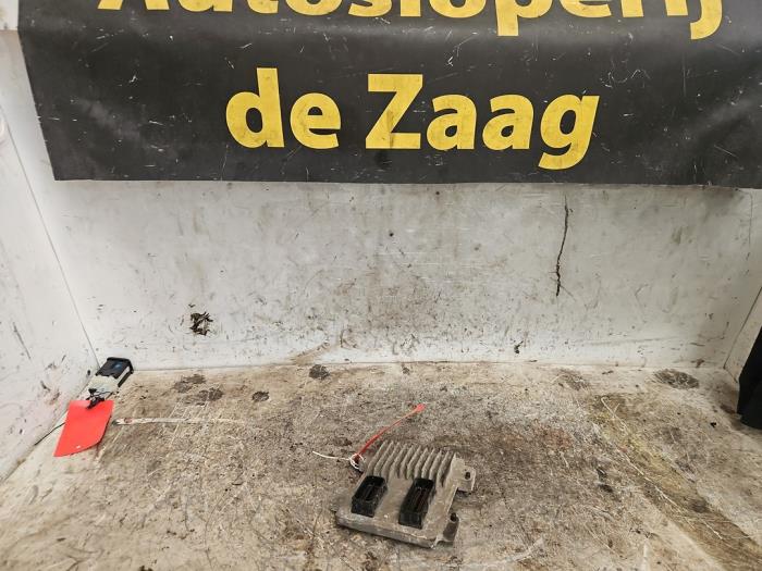 Used Engine management computer Opel Corsa E 1.4 16V Price € 90,00 Margin scheme offered by Autodemontage de Zaag