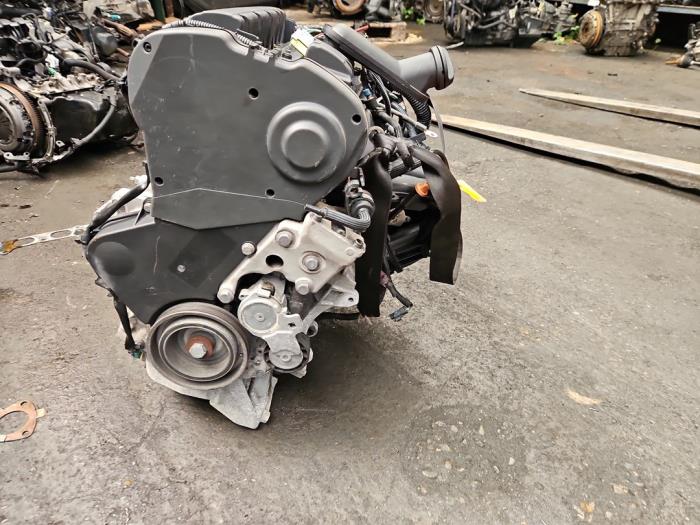 Motor van een Citroën C4 Picasso (UD/UE/UF) 2.0 16V Autom. 2008