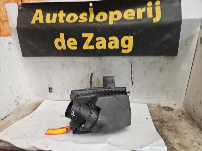 Gebrauchte Luftfiltergehäuse Opel Movano 2.3 CDTi Biturbo 16V FWD Preis € 50,00 Margenregelung angeboten von Autodemontage de Zaag