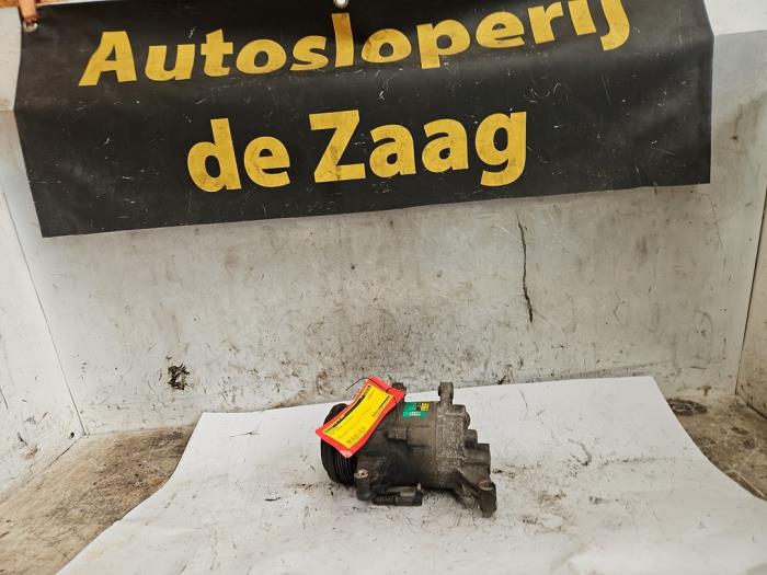 Usagé Pompe clim BMW Mini (R50/53) 1.6 16V Cooper Prix € 70,00 Règlement à la marge proposé par Autodemontage de Zaag
