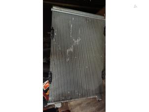 AC-radiator från en Opel Crossland (X) 1.2 Turbo 12V 2021