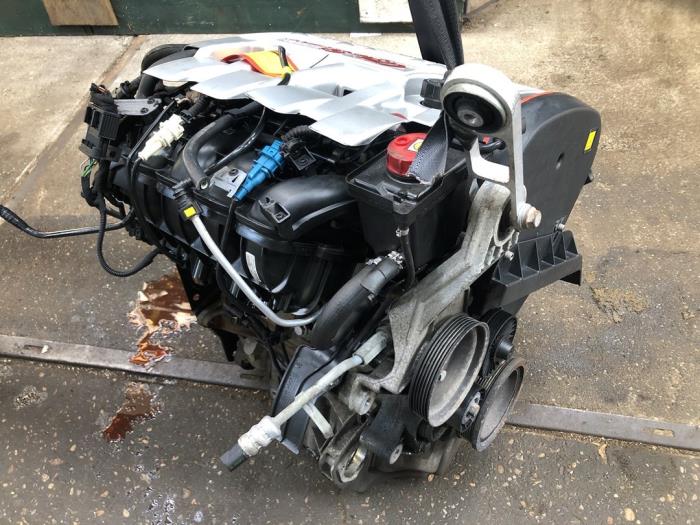 Motor van een Alfa Romeo 147 (937) 1.6 Twin Spark 16V 2008