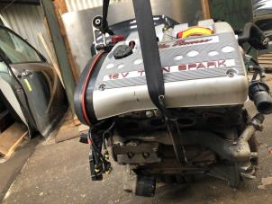 Motor van een Alfa Romeo 147 (937) 1.6 Twin Spark 16V 2008