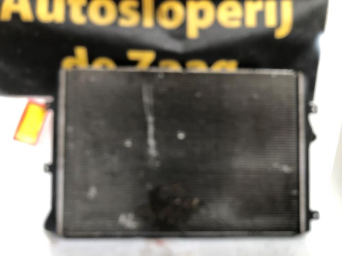 Used Radiator Audi A3 Sportback (8PA) 1.6 TDI 16V Price € 50,00 Margin scheme offered by Autodemontage de Zaag