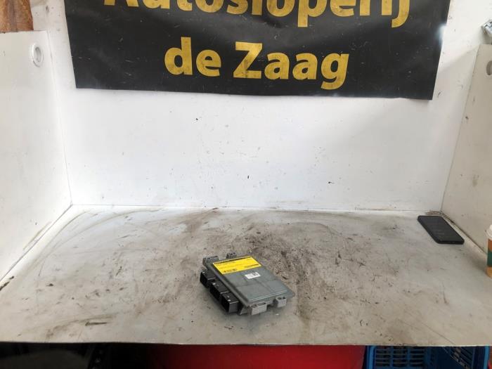 Used Engine management computer Renault Twingo II (CN) 1.2 Price € 70,00 Margin scheme offered by Autodemontage de Zaag