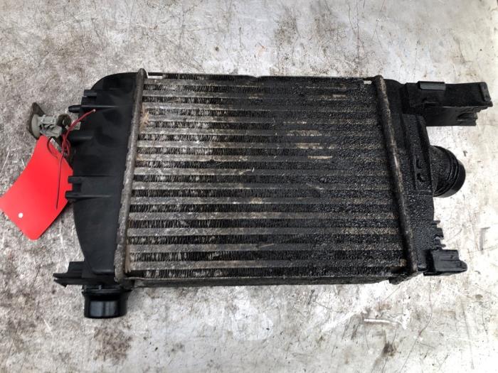 Usagé Intercooler Renault Captur I (2R) 0.9 Energy TCE 12V Prix € 50,00 Règlement à la marge proposé par Autodemontage de Zaag