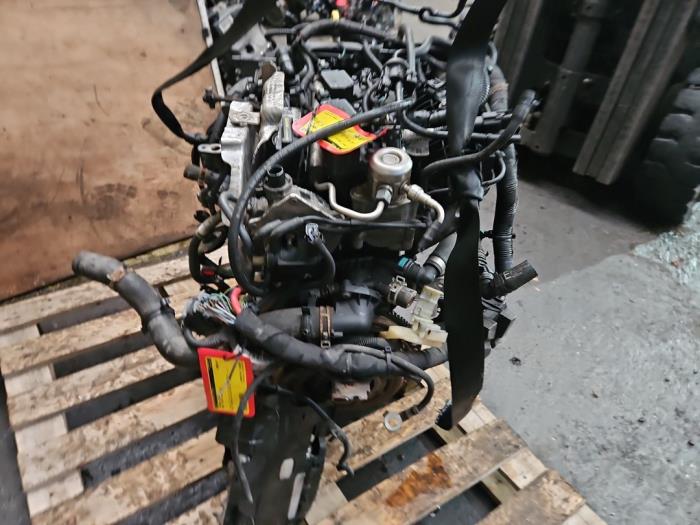 Engine from a Ford Fiesta 6 (JA8) 1.0 EcoBoost 12V 100 2013