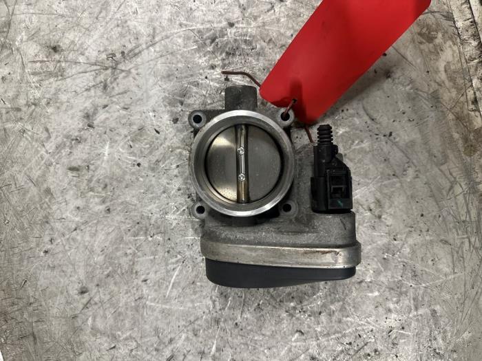 Gebrauchte Drosselklappengehäuse BMW 1 serie (E87/87N) 116i 1.6 16V Preis € 50,00 Margenregelung angeboten von Autodemontage de Zaag
