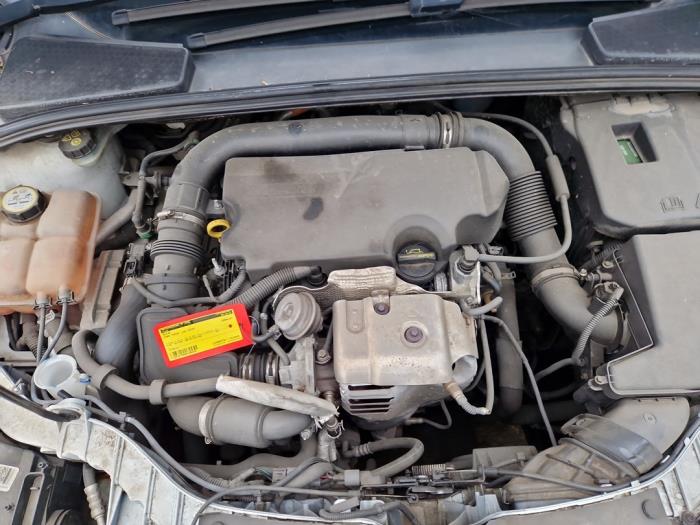 Moteur d'un Ford Focus 3 1.0 Ti-VCT EcoBoost 12V 125 2015