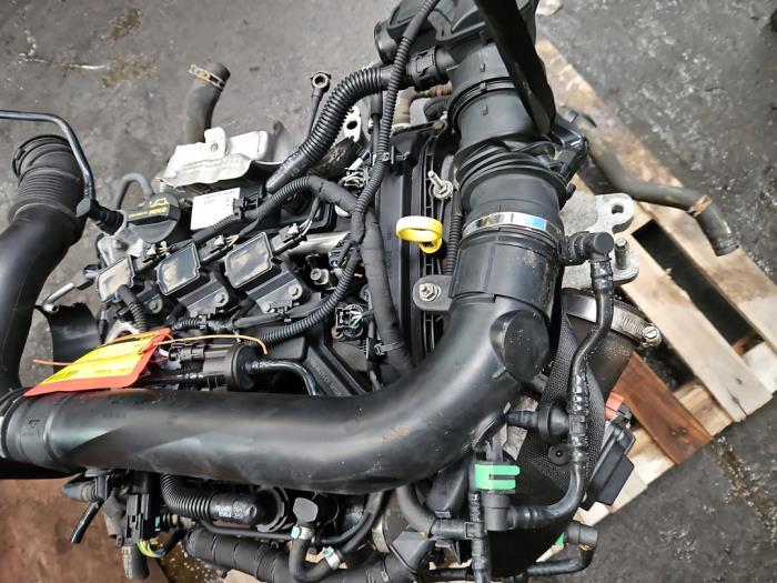 Moteur d'un Ford Fiesta 6 (JA8) 1.0 EcoBoost 12V 100 2013