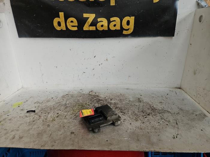 Used Engine management computer Opel Corsa E 1.4 16V Price € 95,00 Margin scheme offered by Autodemontage de Zaag