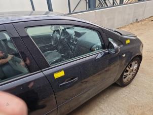 Gebrauchte Kotflügel rechts vorne Opel Corsa D 1.2 16V Preis € 70,00 Margenregelung angeboten von Autodemontage de Zaag