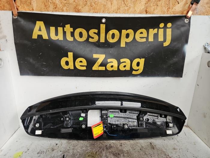 Używane Spojler Mini Countryman (R60) 1.6 16V Cooper S Cena € 146,00 Procedura marży oferowane przez Autodemontage de Zaag