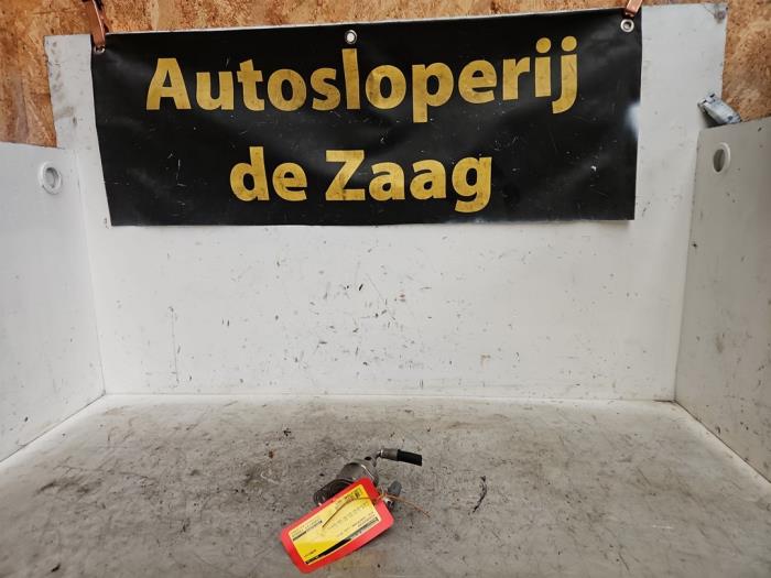 Begagnade Högtryckspump Mini Countryman (R60) 1.6 16V Cooper S Pris € 199,99 Marginaltabell erbjuds av Autodemontage de Zaag