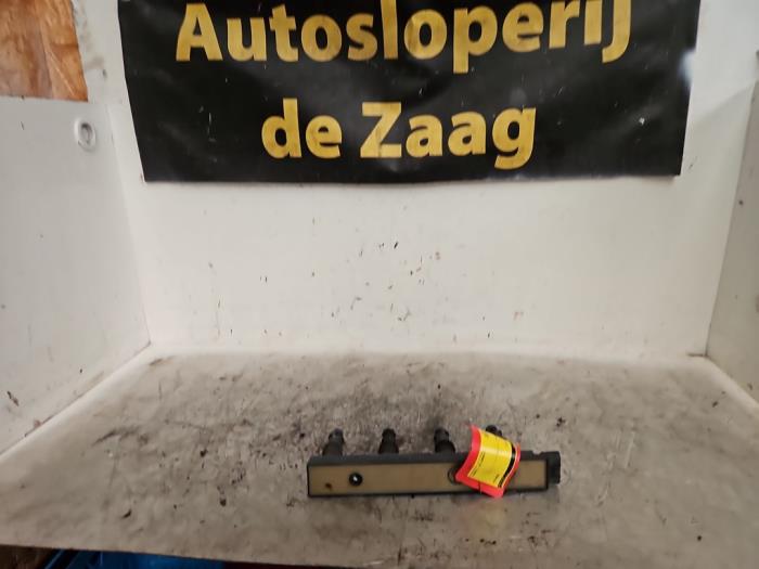 Usagé Bobine Opel Corsa E 1.4 16V Prix sur demande proposé par Autodemontage de Zaag