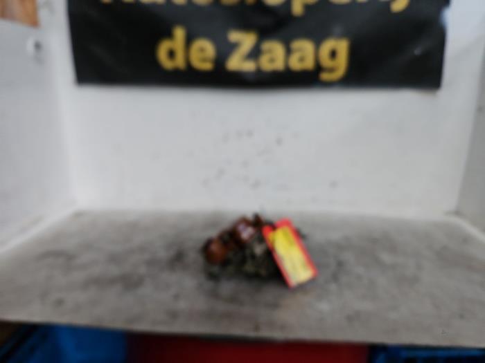Gebrauchte Ölpumpe Renault Captur I (2R) 0.9 Energy TCE 12V Preis € 70,00 Margenregelung angeboten von Autodemontage de Zaag