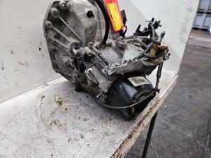 Getriebe van een Renault Captur I (2R) 0.9 Energy TCE 12V 2018