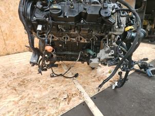 Engine from a Citroën C3 (SC) 1.6 BlueHDI 75 2015