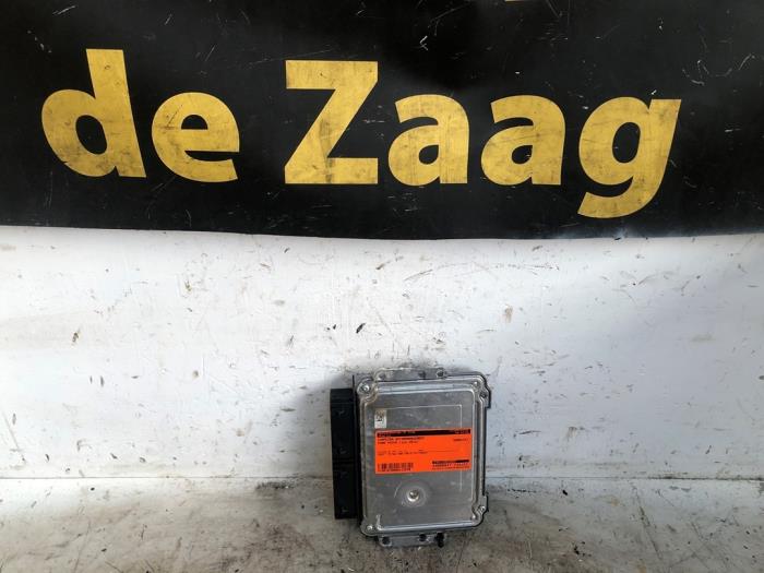 Used Engine management computer Ford Focus 3 1.0 Ti-VCT EcoBoost 12V 100 Price € 100,00 Margin scheme offered by Autodemontage de Zaag