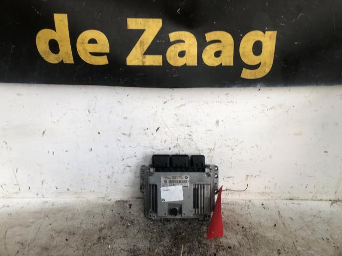 Used Engine management computer Mini Mini (R56) 1.6 16V Cooper Price € 65,00 Margin scheme offered by Autodemontage de Zaag