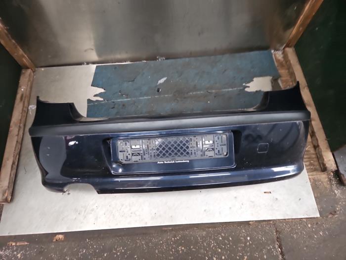 Bakre stötfångare från en BMW 1 serie (E87/87N) 116i 2.0 16V 2009