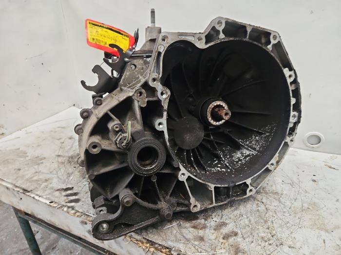 Gebrauchte Getriebe Ford Focus 1 2.0 16V Preis € 250,00 Margenregelung angeboten von Autodemontage de Zaag