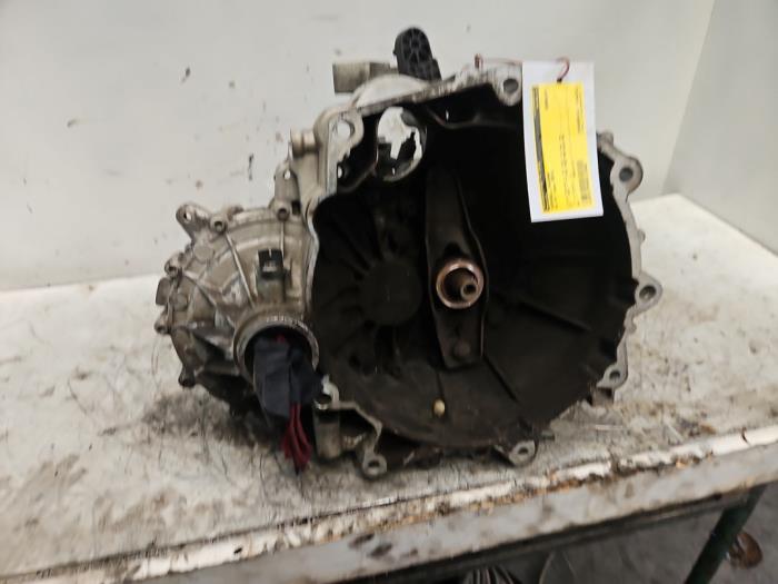 Gebrauchte Getriebe Volkswagen Up! (121) 1.0 12V 60 Preis € 300,00 Margenregelung angeboten von Autodemontage de Zaag