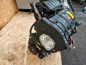 Motor van een Citroën C4 Berline (LC) 1.6 16V 2006