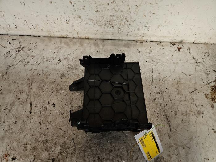 Usagé Module navigation Audi A4 Avant (B8) 1.8 TFSI 16V Quattro Prix € 225,00 Règlement à la marge proposé par Autodemontage de Zaag