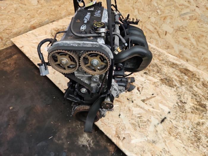 Moteur d'un Ford Focus 1 1.6 16V 2001