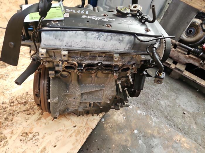 Moteur d'un Ford Focus 1 1.6 16V 2001
