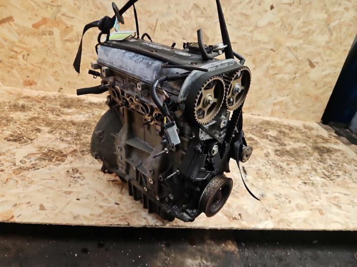 Moteur d'un Ford Focus 1 1.6 16V 2001