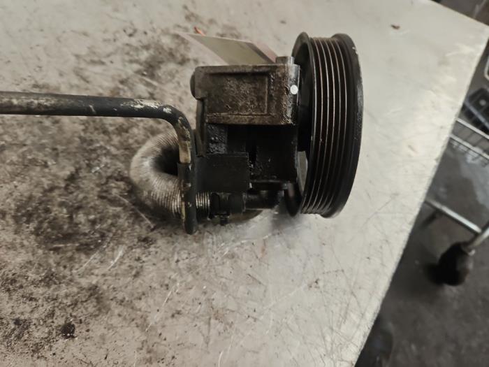 Usagé Pompe de direction Jaguar S-type (X200) 2.5 V6 24V Prix € 150,00 Règlement à la marge proposé par Autodemontage de Zaag