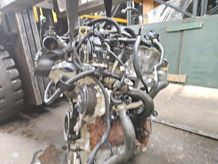 Moteur d'un Ford Focus 3 Wagon 1.0 Ti-VCT EcoBoost 12V 100 2016