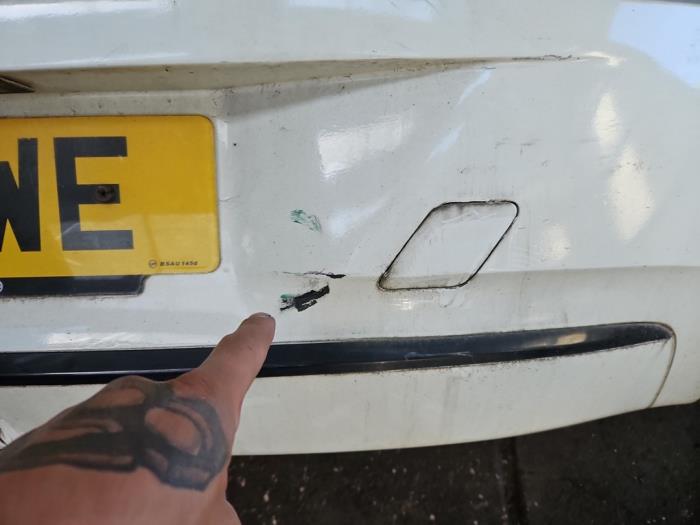 Bakre stötfångare från en BMW 1 serie (F20) 116i 1.6 16V 2014