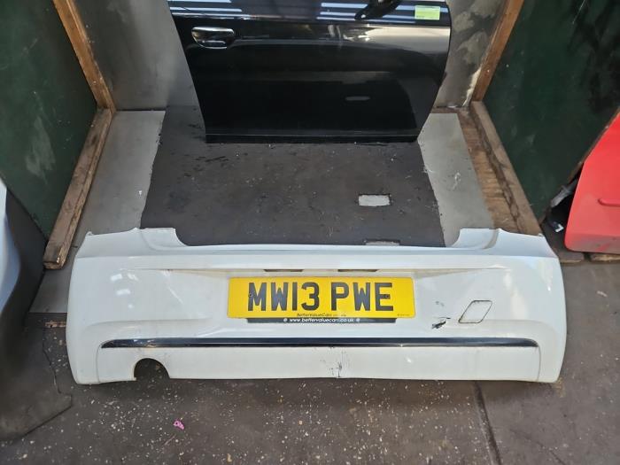 Bakre stötfångare från en BMW 1 serie (F20) 116i 1.6 16V 2014