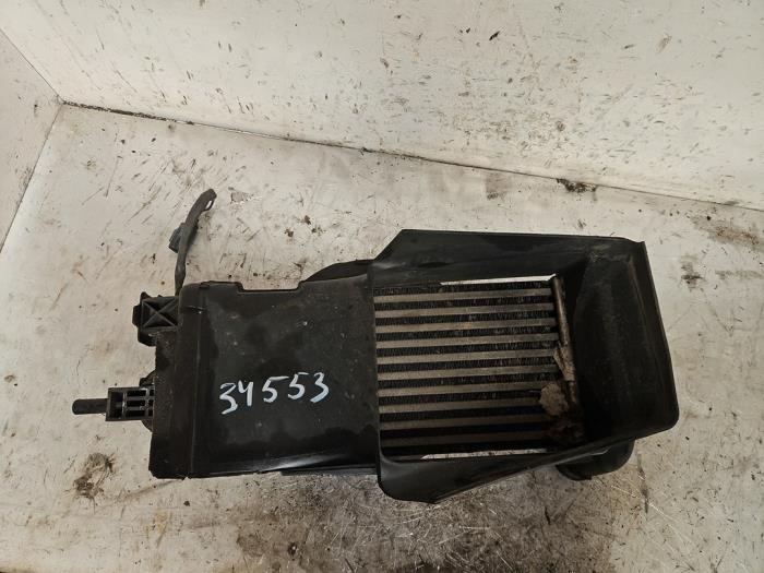 Intercooler d'un Ford Focus 3 1.0 Ti-VCT EcoBoost 12V 125 2016