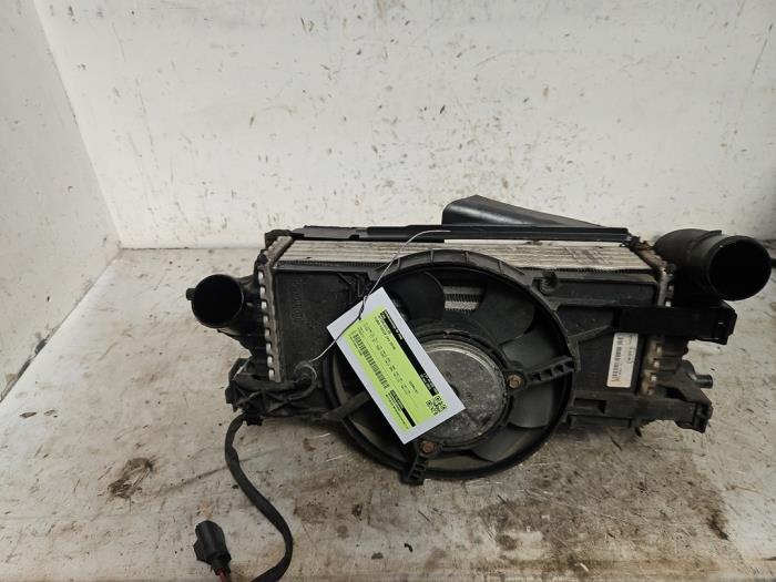 Intercooler d'un Ford Focus 3 1.0 Ti-VCT EcoBoost 12V 125 2016