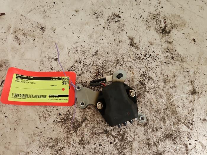 Używane Modul kamery Nissan Note (E12) 1.2 DIG-S 98 Cena € 90,00 Procedura marży oferowane przez Autodemontage de Zaag