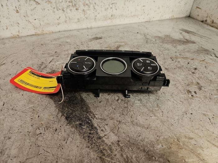 Używane Panel climatronic Citroen DS3 (SA) 1.6 e-HDi Cena € 40,00 Procedura marży oferowane przez Autodemontage de Zaag