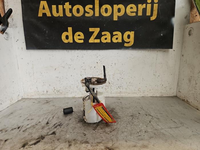 Gebrauchte Benzinpumpe Suzuki Swift (ZA/ZC/ZD1/2/3/9) 1.3 VVT 16V Preis € 45,00 Margenregelung angeboten von Autodemontage de Zaag