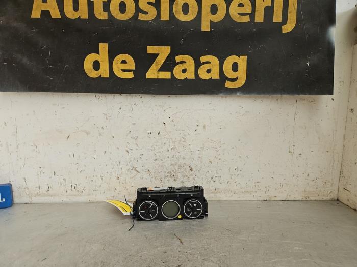 Używane Panel climatronic Citroen DS 3 (SA) 1.2 12V PureTech 82 Cena € 30,00 Procedura marży oferowane przez Autodemontage de Zaag