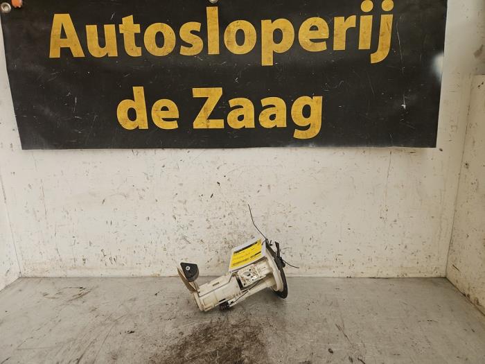 Usagé Pompe essence Daihatsu Cuore (L251/271/276) 1.0 12V DVVT Prix € 35,00 Règlement à la marge proposé par Autodemontage de Zaag