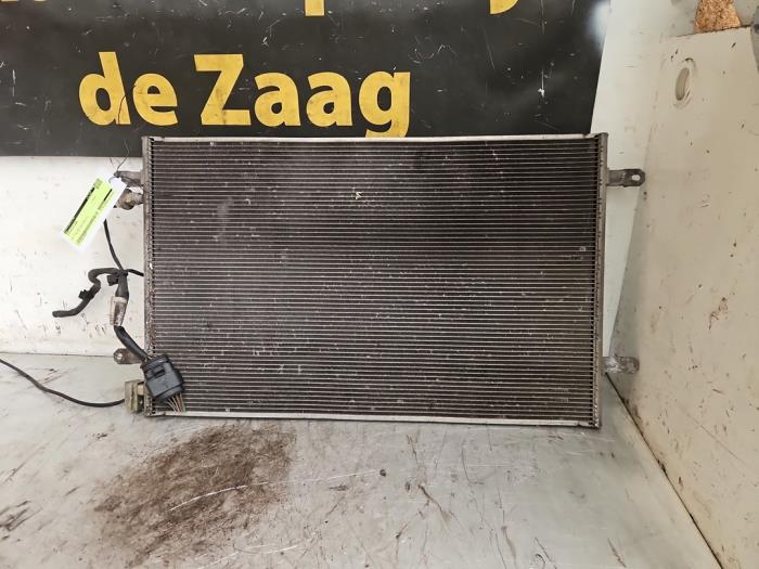 Begagnade AC-radiator Audi A6 Avant (C6) 3.2 V6 24V FSI Quattro Pris € 40,00 Marginaltabell erbjuds av Autodemontage de Zaag